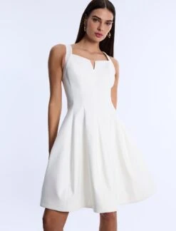 BCBGMAXAZRIA Tulip Dress -BCBGMAXAZRIA Shop 79113970 1004 4 ed6abdaa a7bb 41da 87a0 c5b017500c81