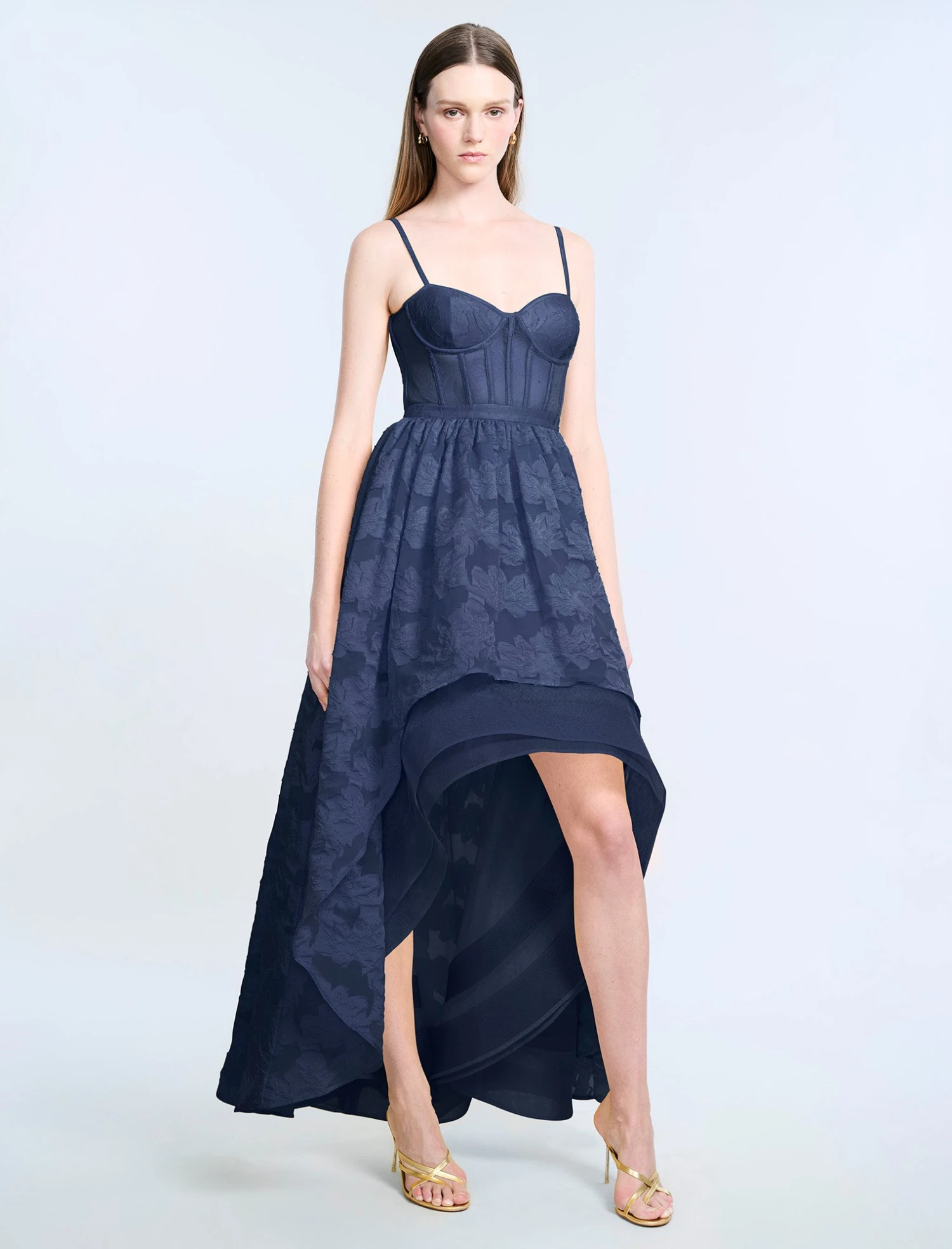 BCBGMAXAZRIA High Low Organza TulleGown 4 BCBGMAXAZRIA High Low Organza TulleGown - Image 4