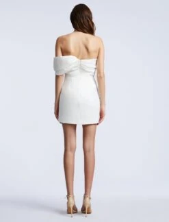 Front Page -BCBGMAXAZRIA Shop 79114297 9203 2