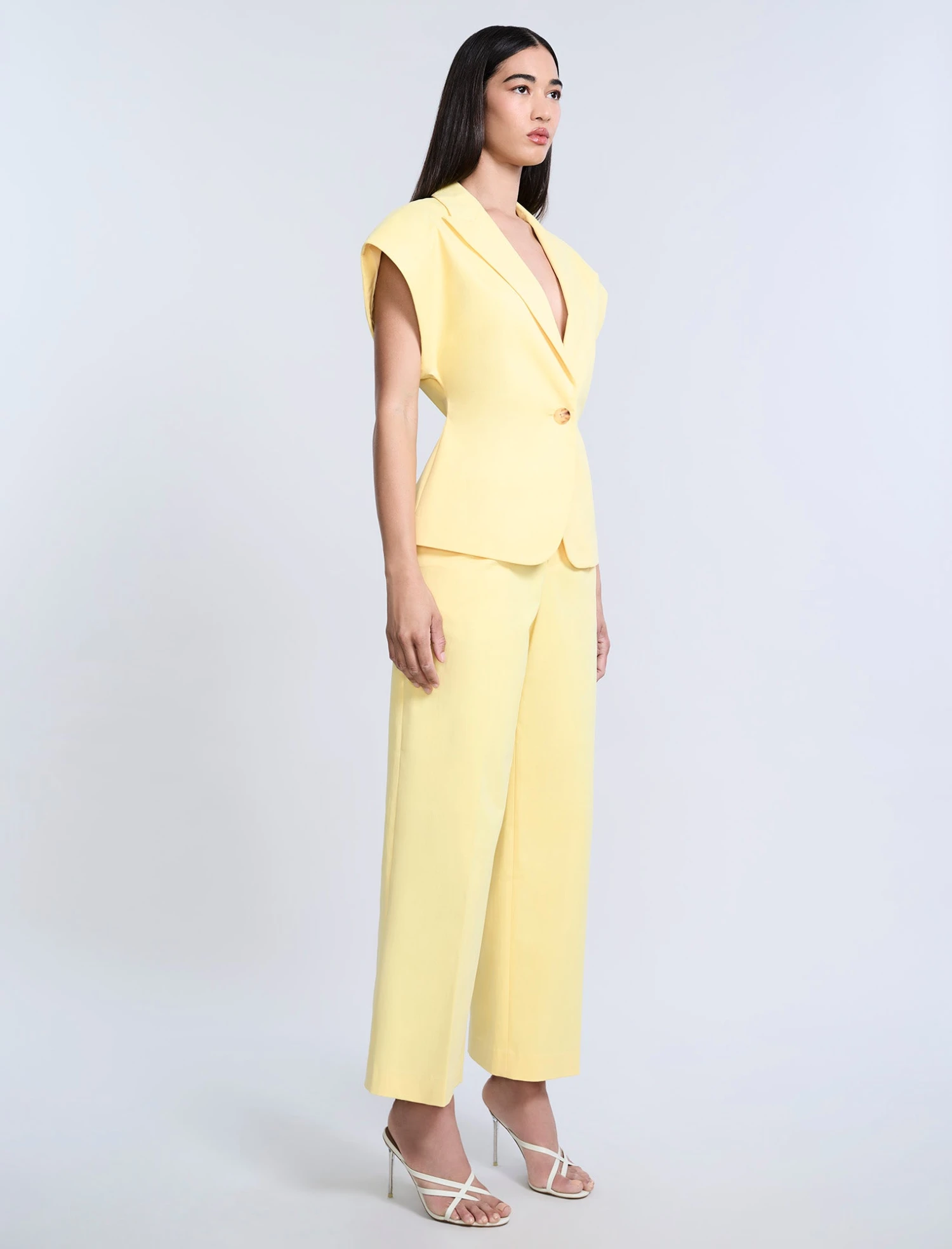 BCBGMAXAZRIA Twill Vest 4 BCBGMAXAZRIA Twill Vest - Image 4