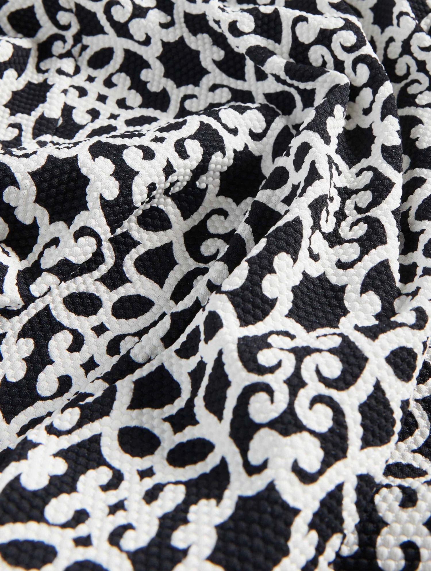 Beach House Swim Bridget Shirred Side Underwire Textured Tankini Top - Island Grid 3 Beach House Swim Bridget Shirred Side Underwire Textured Tankini Top - Island Grid - Image 3