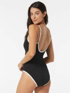 Beach House Swim Gigi Underwire Textured One Piece Swimsuit - Pique Solids -BCBGMAXAZRIA Shop H51741 001 alt01