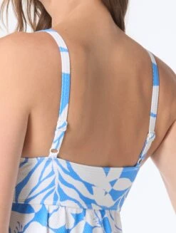 Beach House Willow Textured Twist Underwire Tankini Top - Aloha Spirit -BCBGMAXAZRIA Shop H5H756 504 alt02