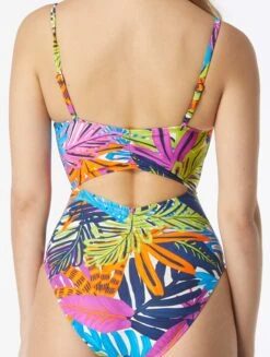 Coco Reef Sassy Bra Sized Underwire One Piece Swimsuit - Eclectic Jungle 7 Coco Reef Sassy Bra Sized Underwire One Piece Swimsuit - Eclectic Jungle -BCBGMAXAZRIA Shop U4A554 970 alt03
