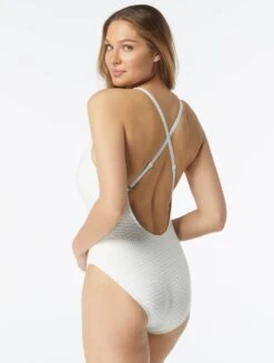 Coco Reef Sultry Bra Sized Underwire One Piece Swimsuit - Oceanside Textures -BCBGMAXAZRIA Shop U5A577 100 alt01 e6035a1b ea4f 4c22 ba33 6187c379bcf6