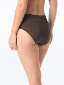 Coco Reef Serene Cross Over Bikini Bottom - Classic Solids 37 Coco Reef Serene Cross Over Bikini Bottom - Classic Solids -BCBGMAXAZRIA Shop U95480 225 alt01 cb810bad 2463 4dae a028 4276364fab64