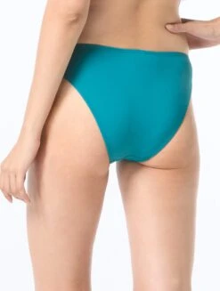 Vince Camuto High Cut Bikini Bottom - Solids 7 Vince Camuto High Cut Bikini Bottom - Solids -BCBGMAXAZRIA Shop V09946 333 alt01 3d4b93f4 d9b3 424a bfdf 4ba622a6e94c