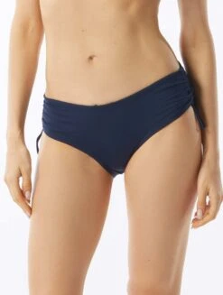 Beach House Sport Evolution Hipster Bikini Bottom - Beach Solids 11 Beach House Sport Evolution Hipster Bikini Bottom - Beach Solids -BCBGMAXAZRIA Shop h47378 511 r