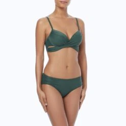 Coco Reef Enrapture Bra Sized Underwire Bikini Top - Classic Solids -BCBGMAXAZRIA Shop u95147 344 1 c7599a64 7bdb 4dd7 9a55 e3fa2d3d2e02