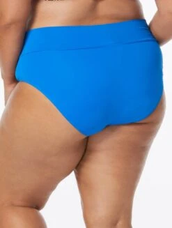 Coco Reef Serene Cross Over Bikini Bottom - Classic Solids 35 Coco Reef Serene Cross Over Bikini Bottom - Classic Solids -BCBGMAXAZRIA Shop u95480 499 alt03 2 986c9691 c420 4b9e 973c fa849e35e191